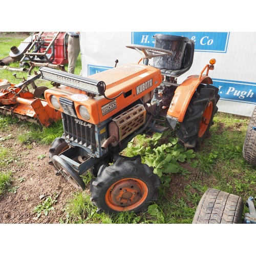 Lot 2122      
