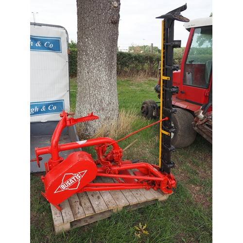 Lot 2136      