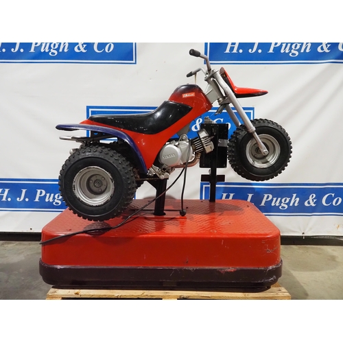 18A - Yamaha YT60 Tri-Zinger 1986 coin operated ride in working order. The bike has been part of the ride ... 