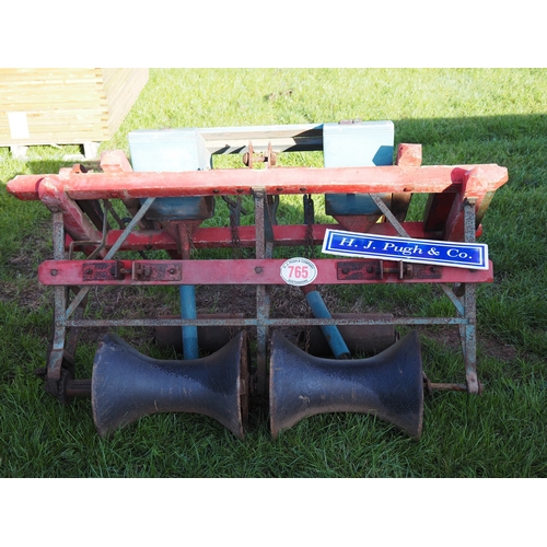 Lot 765       