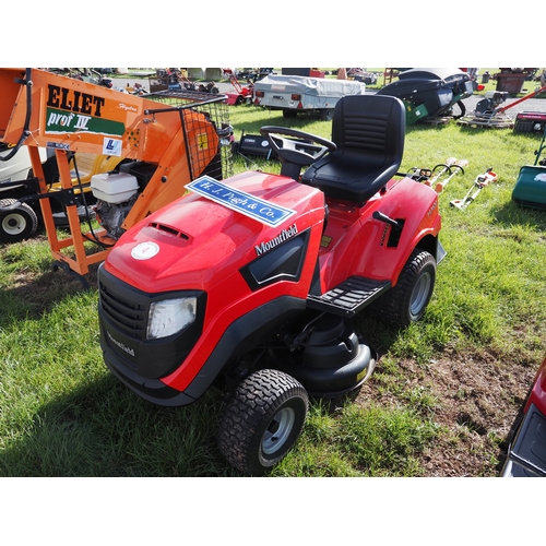 Lot 4         