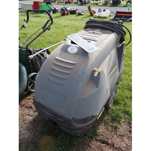Lot 61        