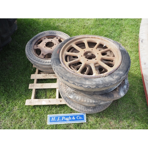 Lot 26        