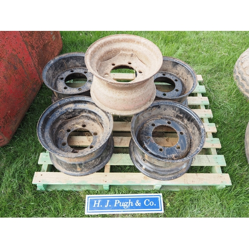 Lot 28        