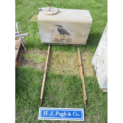 Lot 35        
