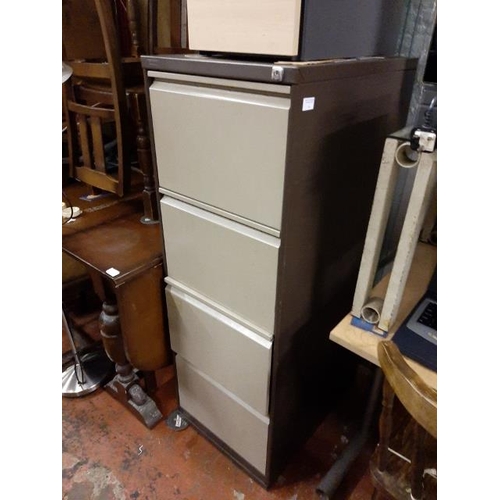 85 - Metal 4 Drawer Filing Cabinet