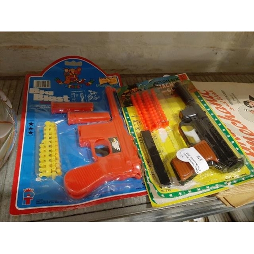 275 - 1980'S Toy Pistols In Packaging