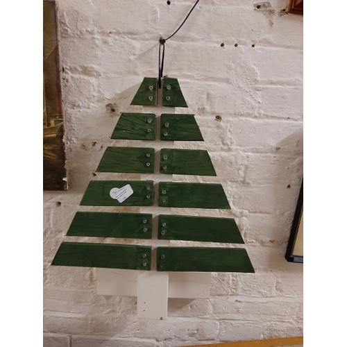 125 - Hanging Wooden Christmas Tree Hanging