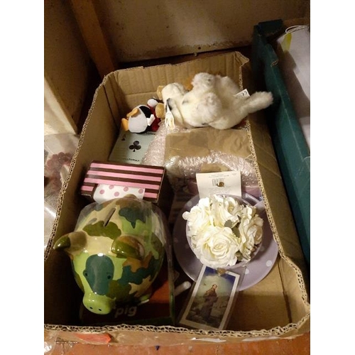 187 - Mixed Box Of Giftware