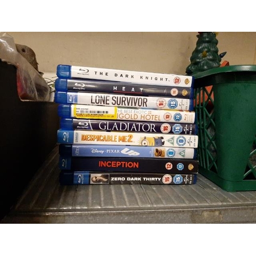 204 - 10 Blue Ray Dvd'S