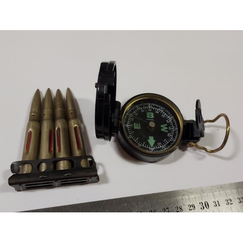 413 - Military Compass + Bullet Clip