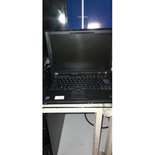 706 - Lenovo T61 Think Pad With Windows 7 1.8Cpu 80Gb Hard Drive And 1Gb Memory In Working Order With Char... 