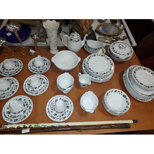 452 - Large Alfred Meakin Springwood Patterned Dinner/Tea Set No Sugar Bowl And Lid Missing From Tureen