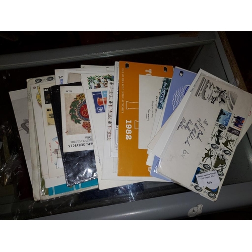 564 - Bundle Of First Day Covers With Stamps