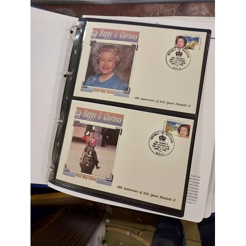 583 - 2 Albums Of Royal Family First Day Covers