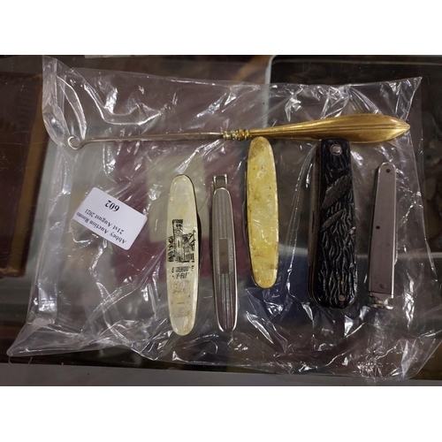 602 - Bag Of 5 Pen Knifes Including Pipe Knifes And A Button Hook