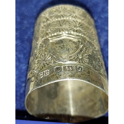 385 - Antique Edwardian 1901 Solid Silver Thimble