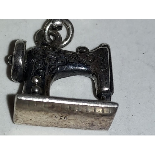 387 - Vintage Solid Silver Sewing Machine Pendant