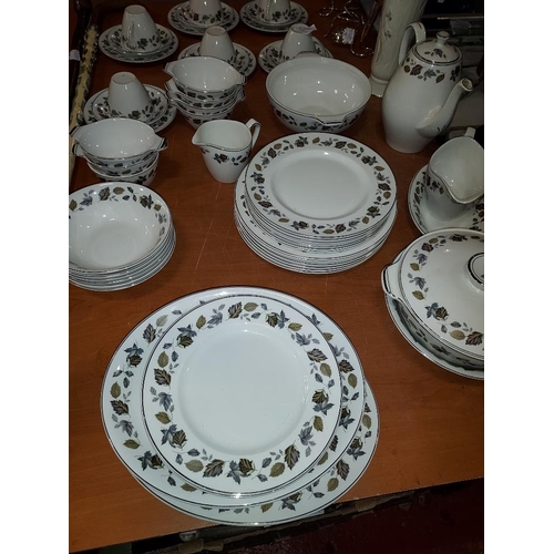 452 - Large Alfred Meakin Springwood Patterned Dinner/Tea Set No Sugar Bowl And Lid Missing From Tureen