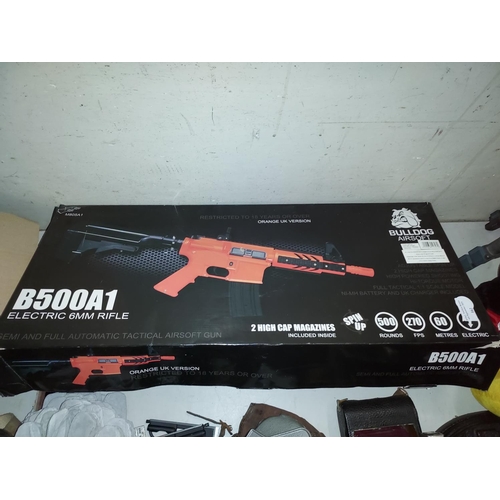 162 - B500A1 Electronic 6Mm Rifle Bb Gun In Box Working