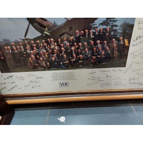 107 - Large Framed Print The Last Of The Few Picture Of Pilots From 1940s With Signatures