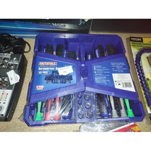 211 - Faithful 63 Piece Screwdriver Socket Set