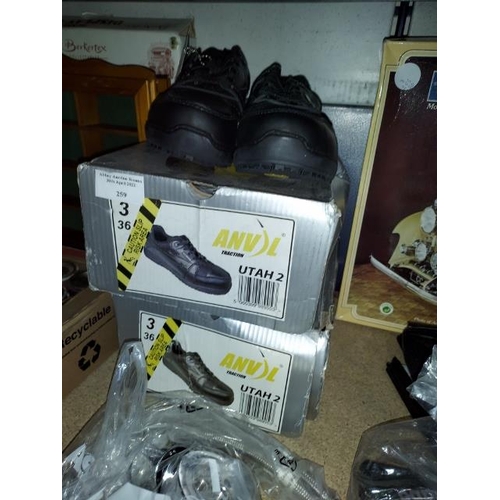 259 - 2 Pairs Of Anvil Traction Work Trainers Size 3 In Box