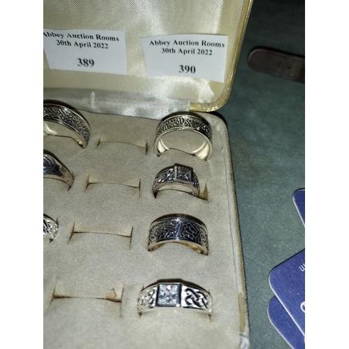 390 - 4 Various Silver Rings