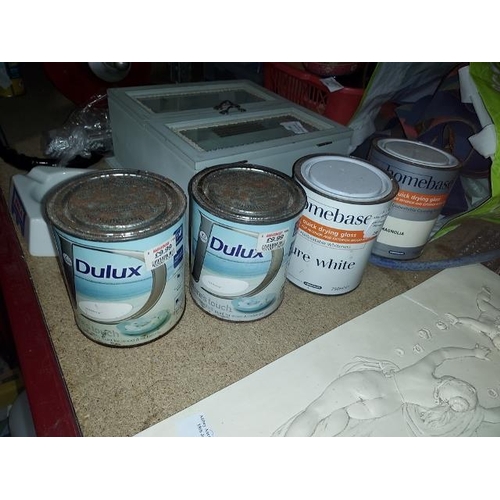 250 - 4 Small Tins Of Gloss Paint, 2 Homebase, 2 Dulux