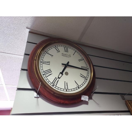 122 - Smiths Enfield 15