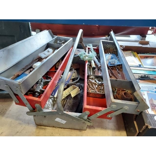 98 - Cantilever With Tools