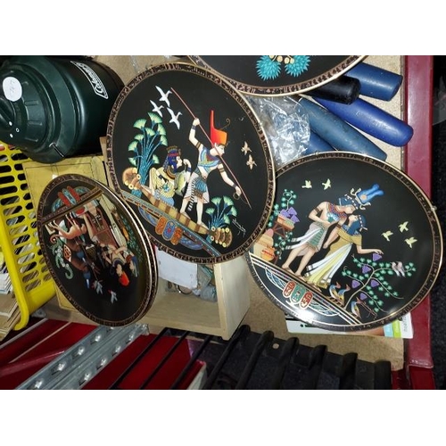 152 - Set Of 8 Egyptian Picture Plates