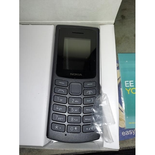 296 - Nokia 105 4G Phone With EE Sim Card Loaded With £10