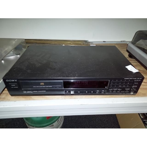 662 - Sony Compact Disc Player Model No. Cdp-497