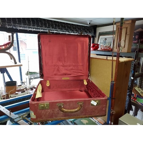 81 - Vintage Luggage Fitted Suitcase With Leather Trim, Red Interior And Exterior, Hangers Inside. Initia... 