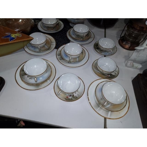 467 - Oriental Tea Set With 8 Cups. Not Complete, Some A/F