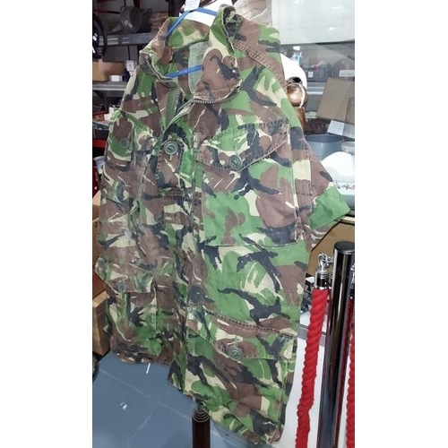 19 - Camo Style Jacket 170/104cms (Height/Chest)