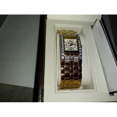 403 - Ingersoll Gems Ladies Watch With Mother Of Pearl Dial. Model No IG0332 IL . Water Resistant To 100 M... 