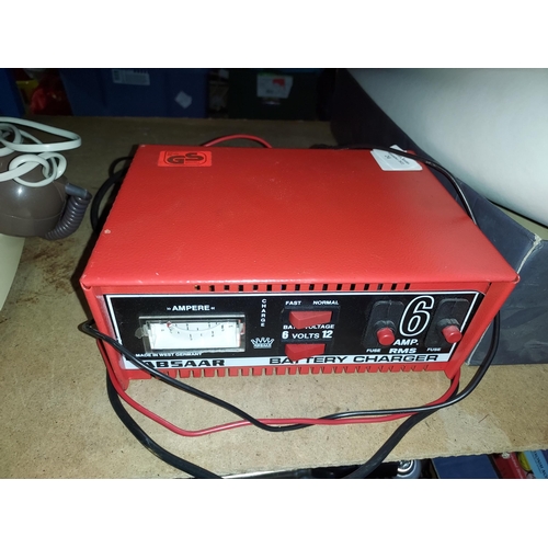 24 - Absaar Battery Charger Working