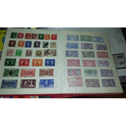 599 - 3 Stamp Albums With Lots Of Stamps Inside Plus Banknotes Inside