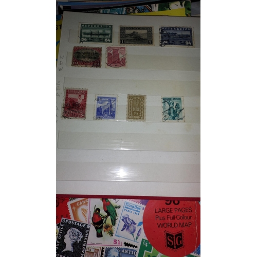 599 - 3 Stamp Albums With Lots Of Stamps Inside Plus Banknotes Inside