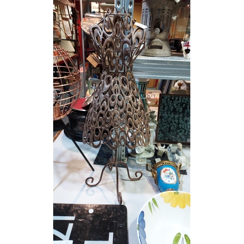 410 - Vintage Style Decorative Metal Mannequin