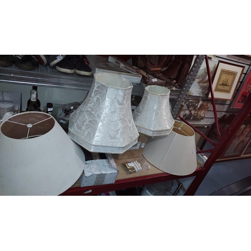 612 - 4 Material Lampshades