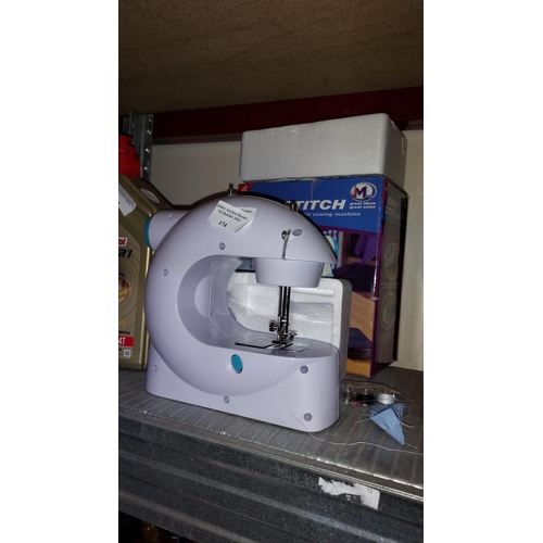 174 - Mini Sewing Machine