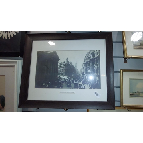 107 - Framed Print Of The Mansion House And Cheapside London 1895