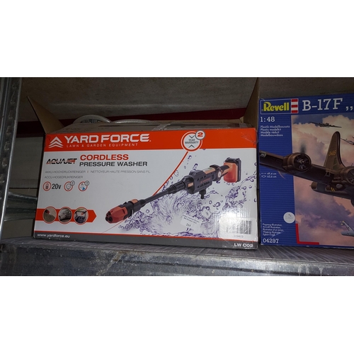 215 - Yard Force Cordless Pressure Washer. Untested