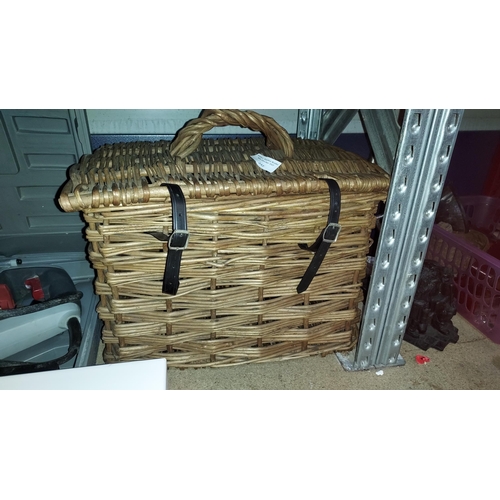 232 - Old Wicker Cat Basket