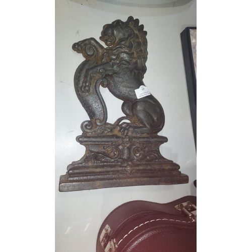 435 - Wrought Iron Lion Door Stop