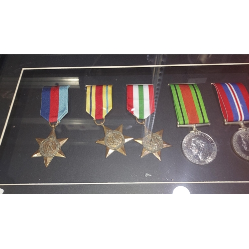 461 - 5 WW2 Medals Including African Star, Italian Star And 1939-1945 Star