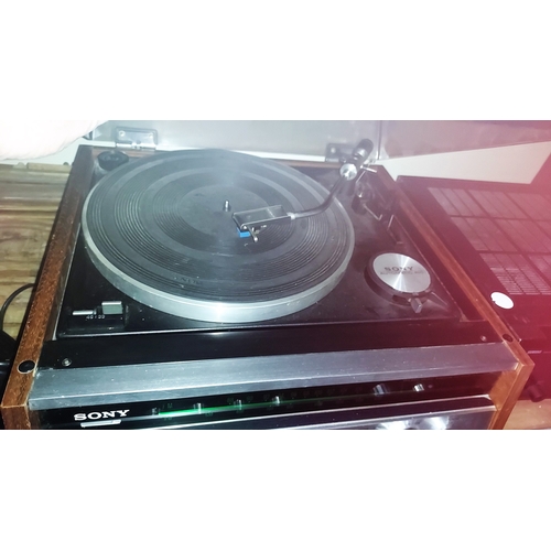 642 - Sony Turntable HP-511A